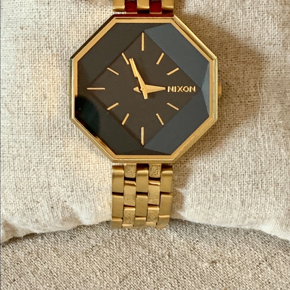 NIXON Women’s To Die For Watch OS